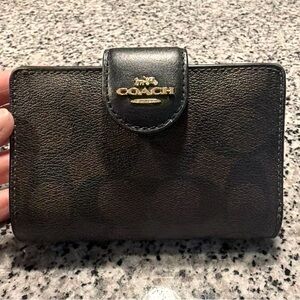 Coach Dark Brown Black signature C Wallet with Gold Logo zipper pouch - LIKE NEW